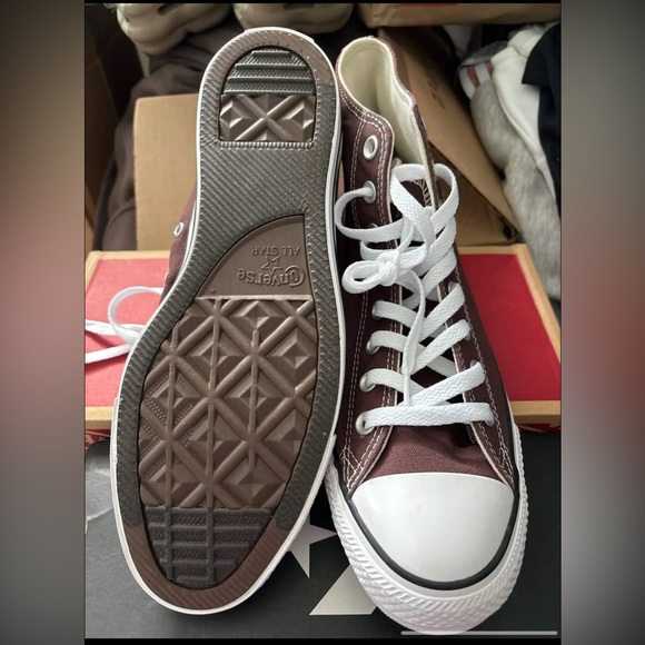 Converse - High Top brown earth lace up shoe - Picture 3 of 4